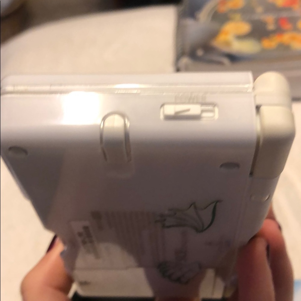 Nintendo DS - Picture 2 of 5